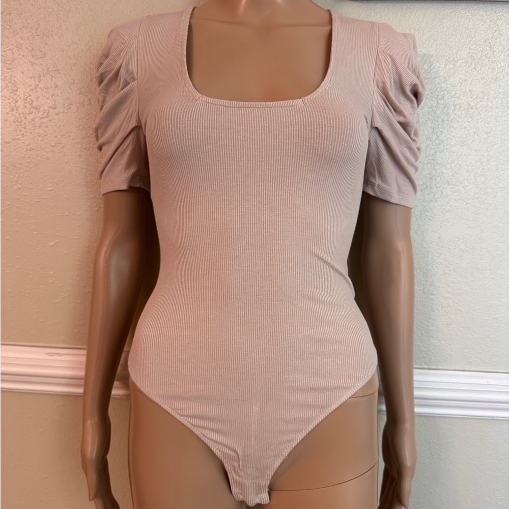 Free people so fresh. XS nwt Women's Beige Bodysuit - Picture 4 of 8